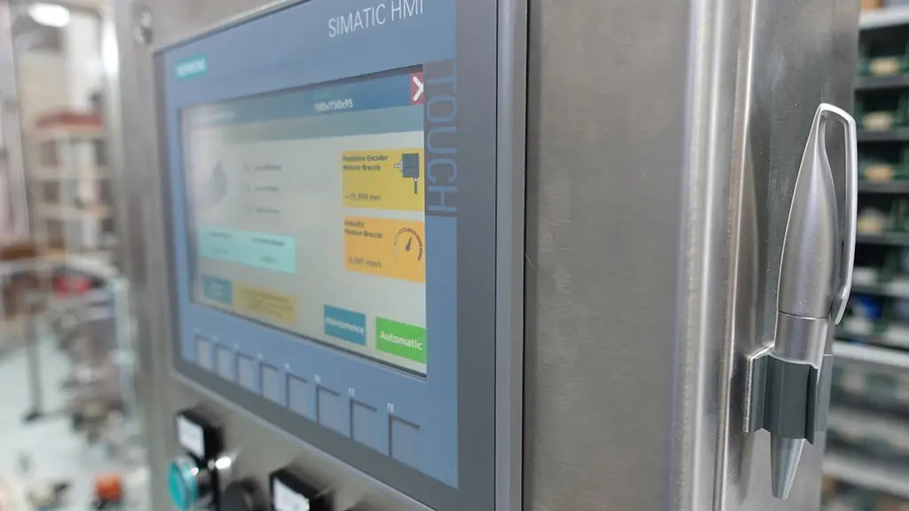 HMI touch panel with stylus for the XHE electronic handle applicator